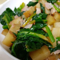 ポポンcook's cooksnap of when they made ♪新じゃがとほうれん草のバタポン炒め♪.