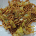 くぅ95021623's cooksnap of when they made えのきとキャベツのバター醤油炒め.