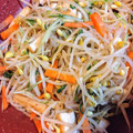 クックUZBA6P☆'s cooksnap of when they made ５分で簡単♪豆もやしと油揚げの炒め煮.