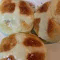 まぐきち's cooksnap of when they made イースターに♪ふわふわホットクロスバンズ.