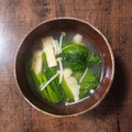 クックL8U9HI☆'s cooksnap of when they made ほうれん草とえのきの味噌汁.