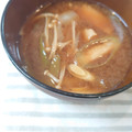 えびえり's cooksnap of when they made 油揚げ・長ネギ・えのき茸入りのお味噌汁.