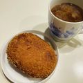 Hirarinn☆'s cooksnap of when they made 裏技★市販カレーパンを揚げたてに.