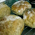 おんち's cooksnap of when they made 無花果と胡桃の全粒粉パン.