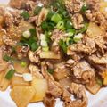 ぱんだロボット's cooksnap of when they made 豚肉と大根の甘辛コチュジャン炒め.