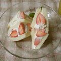 violets's cooksnap of when they made いちごサンド.
