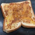 クックM6DK2O☆'s cooksnap of when they made ❁マスタードとマーマレードのトースト❁.