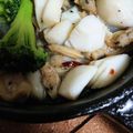 mikiha5's cooksnap of when they made 簡単☆魚介とブロッコリーのアヒージョ.