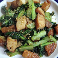 ゆずカフェ's cooksnap of when they made 5分で完成！野菜天と小松菜のマヨ醤油炒め.