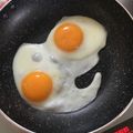 もぐもぐ（＾ν＾）'s cooksnap of when they made 黄身がキレイな目玉焼き☆.
