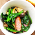 そらてんママ's cooksnap of when they made ウィンナーとほうれん草の炒め物☆.