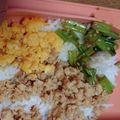 ENITOM's cooksnap of when they made 簡単お手軽☆三色そぼろ丼.