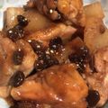お料理のくにのアリス's cooksnap of when they made 大根と鶏肉のはちみつワイン煮・葡萄ソース.