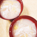 ふうはっちゃん's cooksnap of when they made 白菜 えのきの味噌汁.