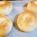 ごにょ's cooksnap of when they made HBでモチモチプレーンベーグル♪.