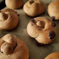 kmbvf's cooksnap of when they made 自家製甘酒で☆お花の形のちぎりパン☆.