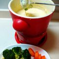 楽食いちばん's cooksnap of when they made 本格♪ピザ用チーズdeチーズフォンデュ♪.