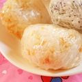 hitomi♪＊'s cooksnap of when they made 焦がしにんにく醤油の鮭チーズおにぎり♪.