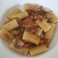 Yokchina's cooksnap of when they made ボリュームでシンプル！豚肉トマトパスタ.