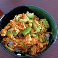 スポボブ's cooksnap of when they made 鶏ささみのアボカドときゅうりの和風丼♪.