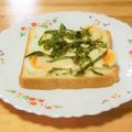 ももいろさくら's cooksnap of when they made ゆで卵と大葉のピザトースト.