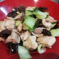 tosh☆i's cooksnap of when they made 青梗菜と鳥もも肉の塩炒め.