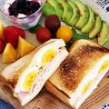 とのチャマ's cooksnap of when they made 簡単カフェ風ワンプレートアボカドの切り方.
