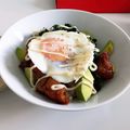 くっくペタ's cooksnap of when they made 全部有り合わせ★焼き鳥丼温玉のせ♥.