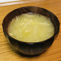 Asato★'s cooksnap of when they made えのきと玉ねぎの変わり味噌汁.