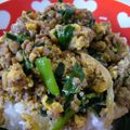 わのなの's cooksnap of when they made 簡単！ひき肉とニラの卵とじ丼♫♬.