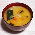 アクセル☆'s cooksnap of when they made かぼちゃと人参と玉ねぎのみそ汁.