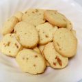 ひさピー's cooksnap of when they made 卵無しクッキー.
