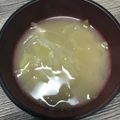 みりん調味料's cooksnap of when they made きゃべつと玉ねぎの味噌汁.