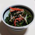 チコリママ's cooksnap of when they made 春菊とカニカマのごま辛子あえ.