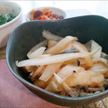 今日の勝家御膳's cooksnap of when they made 新玉ねぎと、薄揚げの煮物.