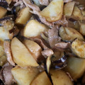 saorin314's cooksnap of when they made なすと豚肉とじゃがいもの味噌炒め.