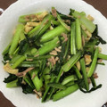 HappyYumi's cooksnap of when they made 油揚げと小松菜とツナの炒め物.