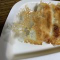 ちーちゃん2511☆'s cooksnap of when they made 黒コゲ生焼け無し☆簡単パリパリ餃子の羽根.