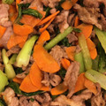 クック640YRR☆'s cooksnap of when they made 小松菜と牛肉の焼肉のタレマヨ焼き♪.