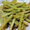 megrice's cooksnap of when they made 炒め煮　きゃらぶき　庭の細いフキを佃煮に.