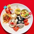 anchan☆☆'s cooksnap of when they made キャラ弁*バイキンマンおにぎり.