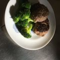 みみふぁん's cooksnap of when they made 新玉ジュワッち☆基本のハンバーグ！.