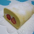 スカーレットブーケ's cooksnap of when they made 極上*まるごと苺*のシフォンロール.