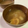 papikun's cooksnap of when they made たっぷりキャベツと卵の味噌汁♪.