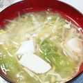みなぴっぴ☆'s cooksnap of when they made 野菜たっぷりレタス入り中華スープ.