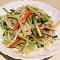 クックQPU4ZJ☆'s cooksnap of when they made 彩り野菜とカニカマのポン酢ごま油サラダ.