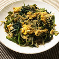 ✼••┈┈••✼'s cooksnap of when they made もやしと空芯菜のオイスター炒め.