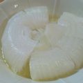 りくloveママ's cooksnap of when they made レンジで！新玉ねぎまるごと白だしバター.