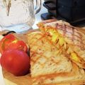 まみお✳'s cooksnap of when they made ベーコンと卵のウェスタンサンド.