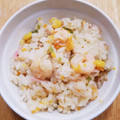aki☆smile's cooksnap of when they made 炊飯器でエビピラフ.